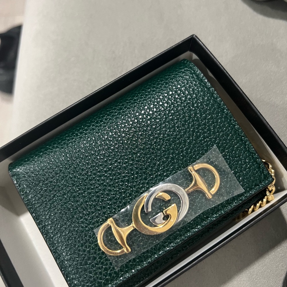Gucci gold chain wallet
